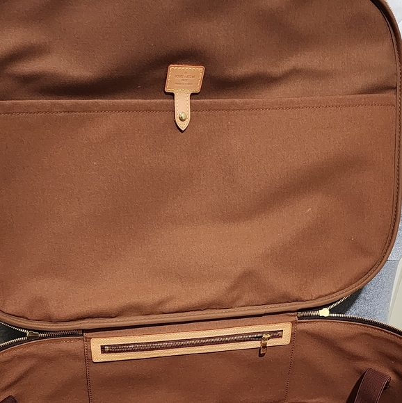 Louis Vuitton Pack All GM - Picture 11 of 16